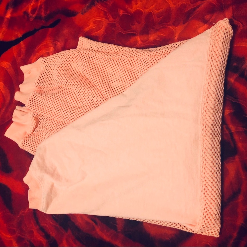 Omg sleeve fishnet shirt